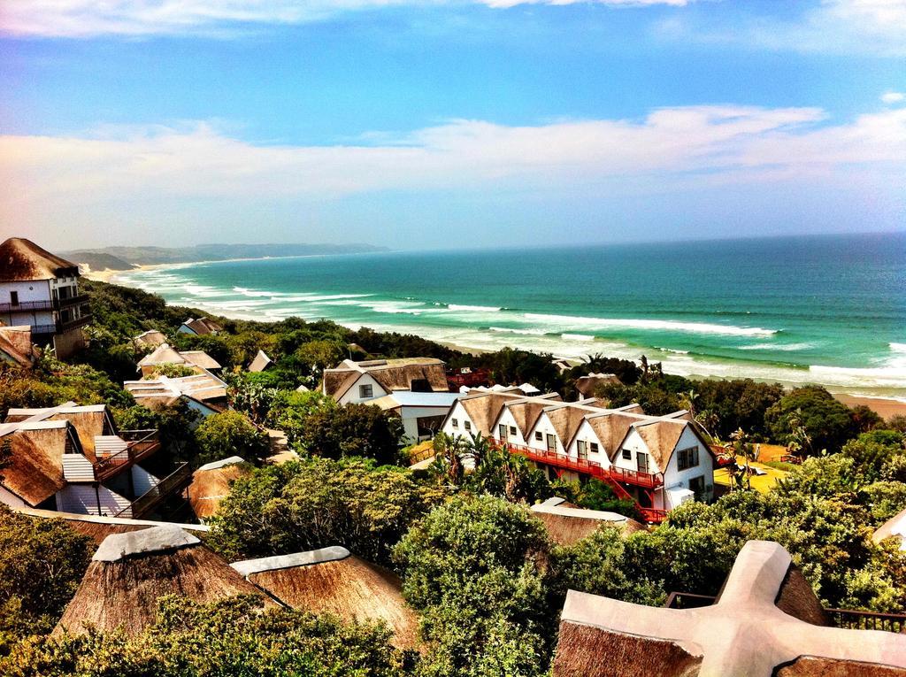 Crawfords Beach Lodge East London Buitenkant foto